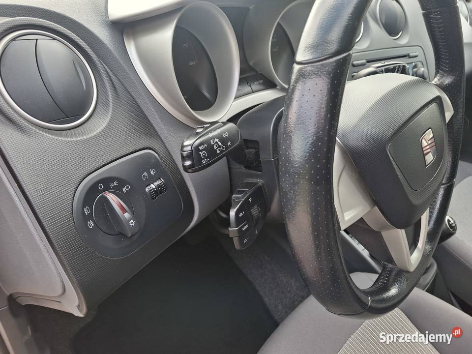 SEAT Ibiza IV przebieg 81000 BEZWYPADKOWY 81000km