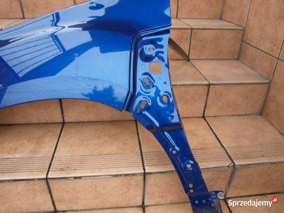 Dacia Duster błotnik lewy przód 2018 2024r osobowe Kalisz