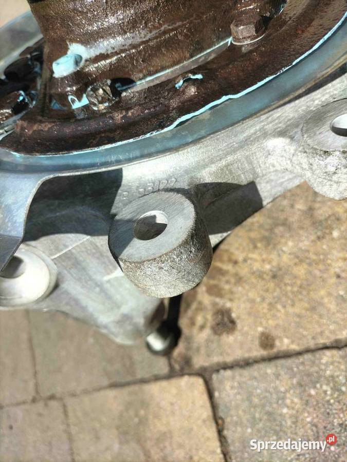 Zwrotnica prawa tylna BMW E63 E64 E65 E66 Stan śląskie