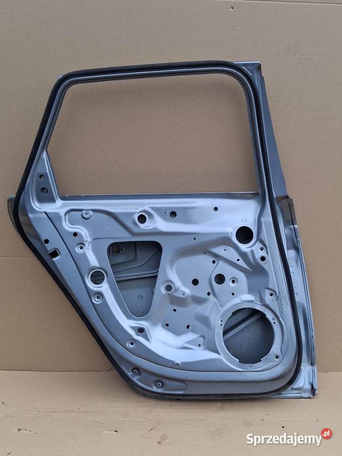 AUDI A4 B8 KOMBI DRZWI LEWY TYŁ LEWE TYLNE Bieleń