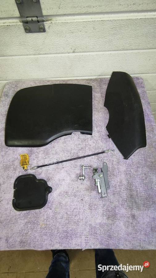 Pokrywa schowka osłona boczna zamek linka Honda podlaskie Księżyno