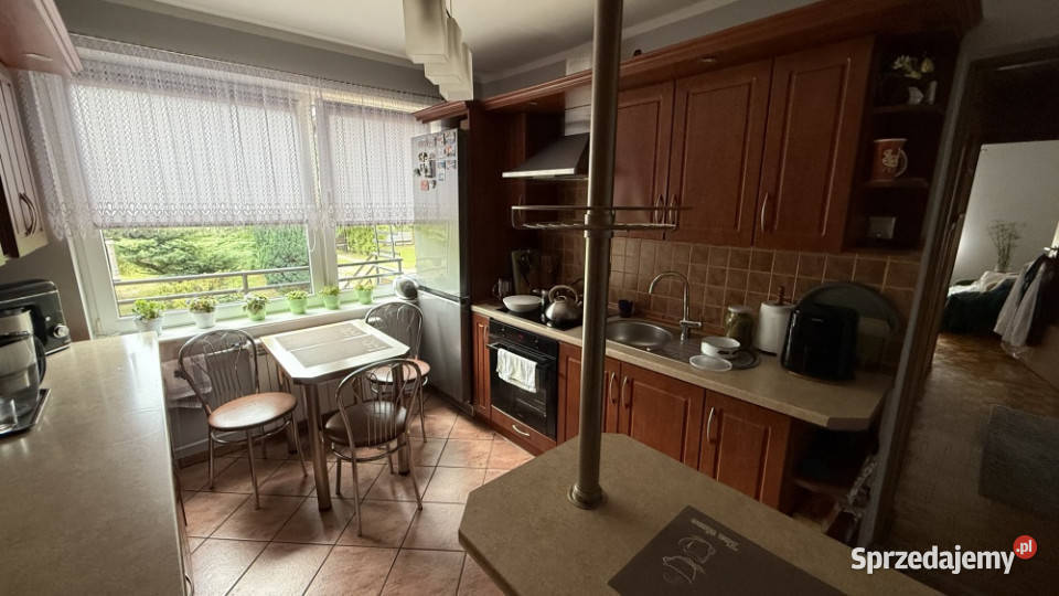 Duża posiadłość 300 m jeziora Mikorzyn k Ślesina