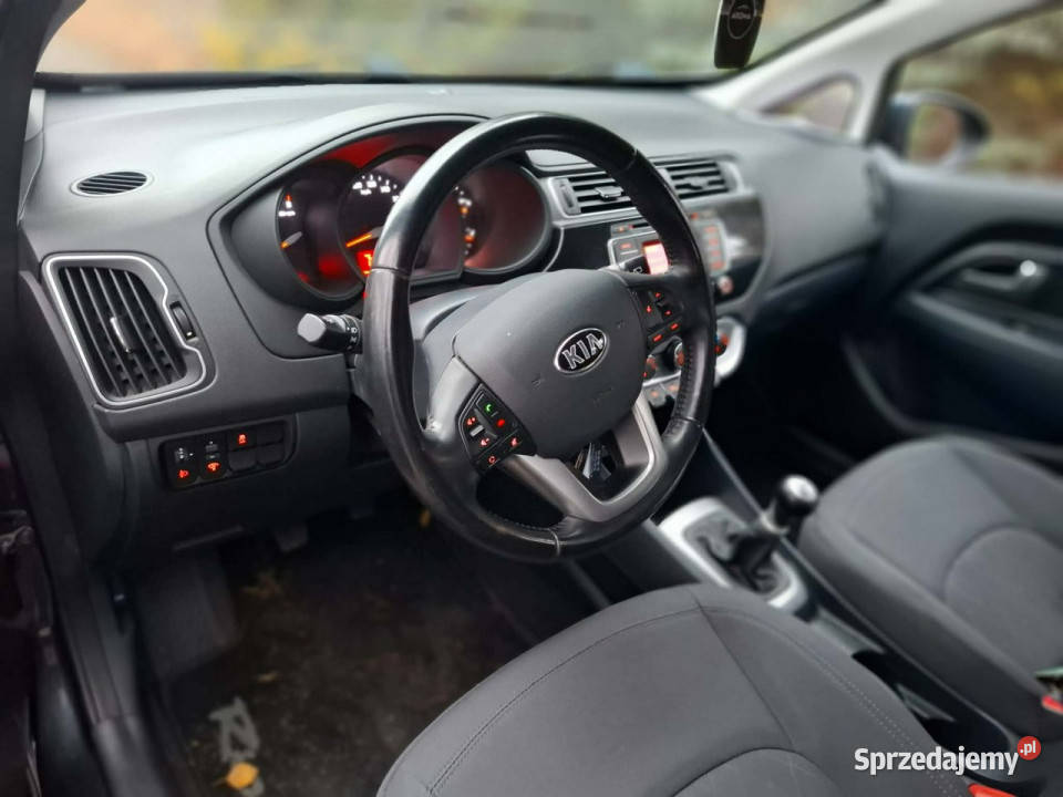 Kia Rio LPG zadbany III 2011 lakier metallic Poznań sprzedam