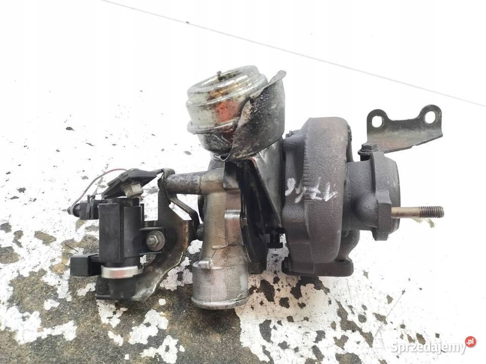 TURBOSPRĘŻARKA GT2052V 7780199D 25 30 M57 Bmw