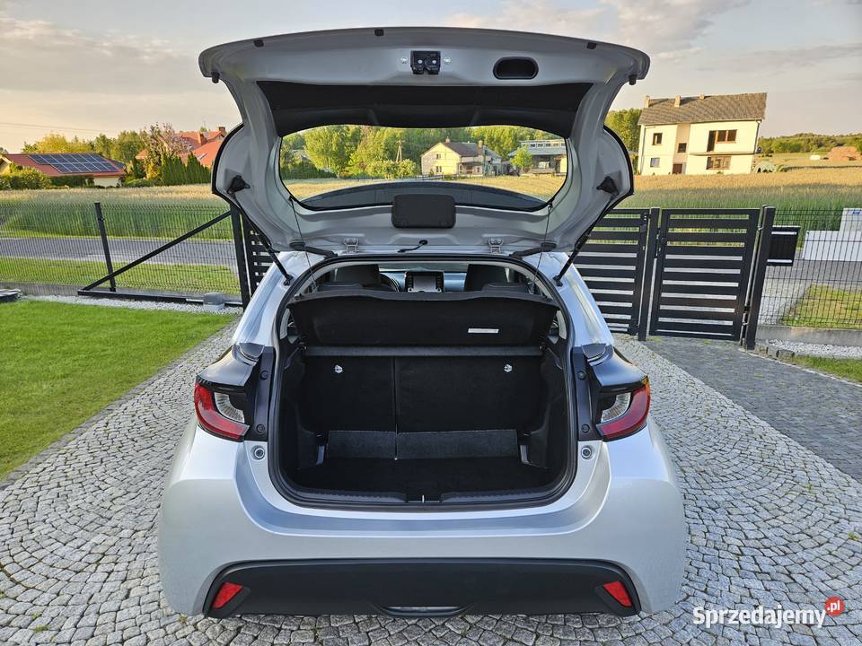 TOYOTA YARIS IV COMFORT SalonPL 1WŁ 2020 XI 15 czujnik deszczu łódzkie Sieradz