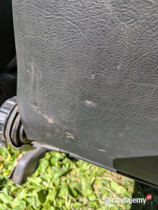 Fotele siedzenia przednie VW Passat B3 ładne małopolskie Krzeszowice