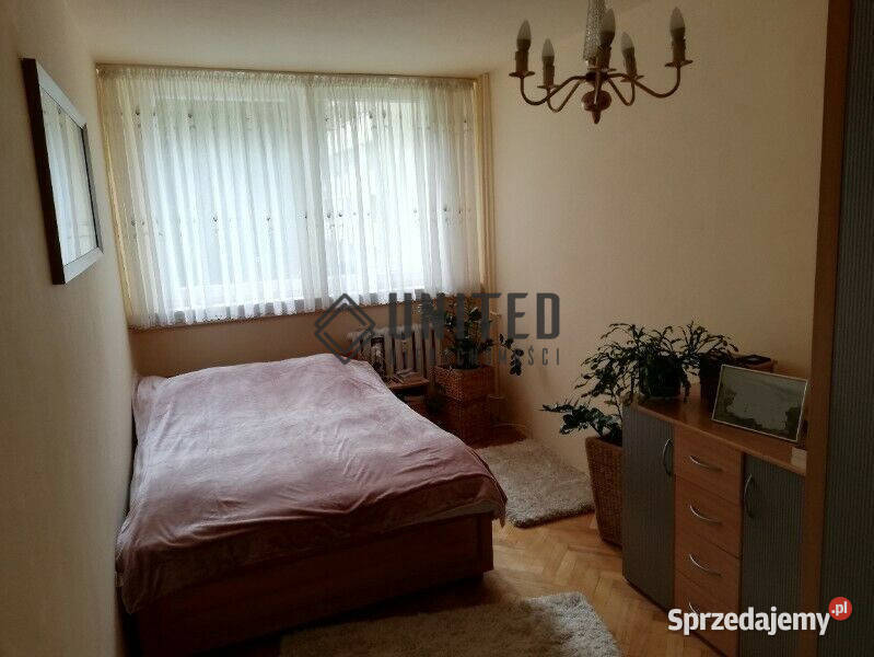 sprzedaży mieszkania Wrocław 74m2 4 pokojowe
