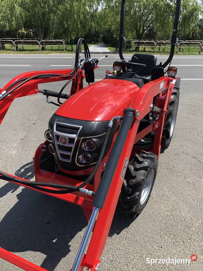 Nowy traktor VST Fieldtrac 927 z ładowaczem dolnośląskie Wisznia Mała
