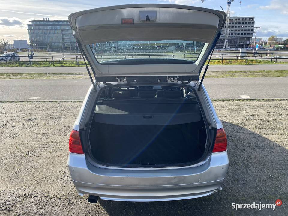 BMW Seria 3 E91 318i Touring nieuszkodzony Motoryzacja Gdańsk