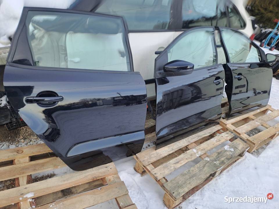 Volkswagen Polo 6R 5D drzwi kompletne kod