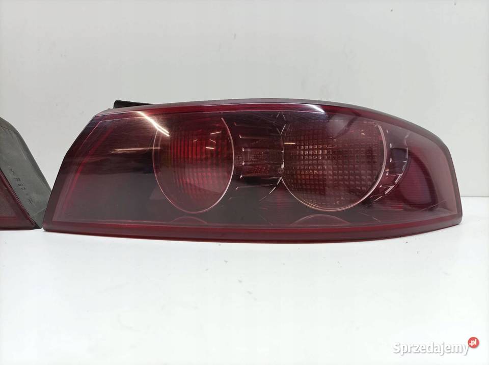 LAMPA TYŁ KOMPLET KOMBI Alfa Romeo 159 I Rok produkcji 2010