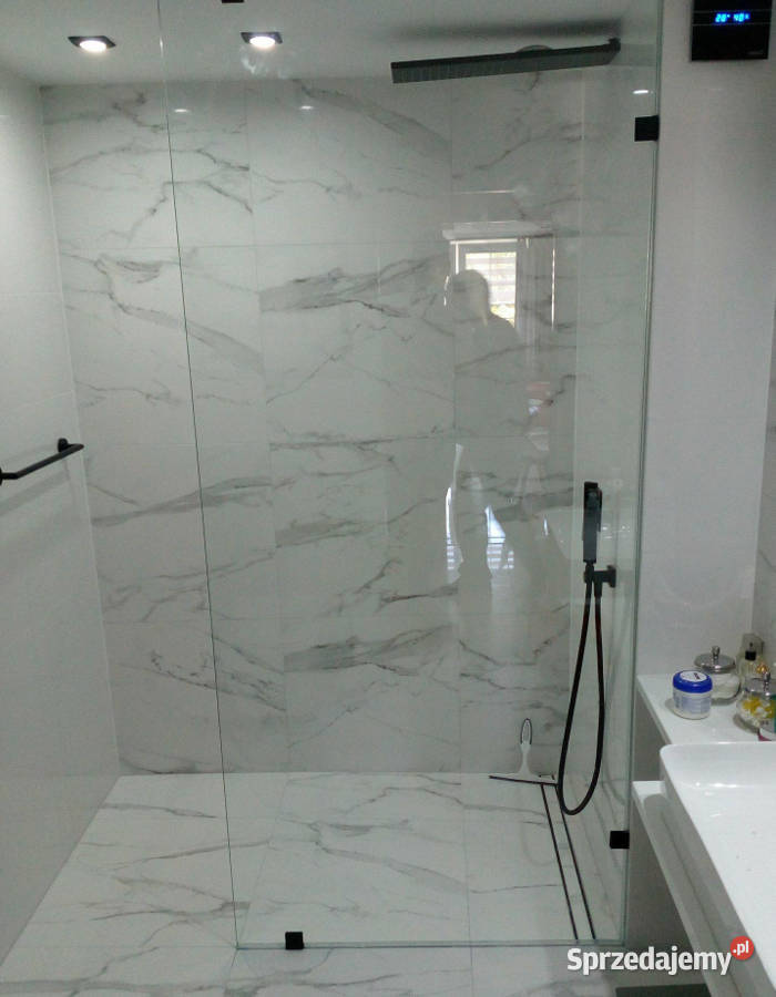 Montaż kabin prysznicowych Usługi Poznań
