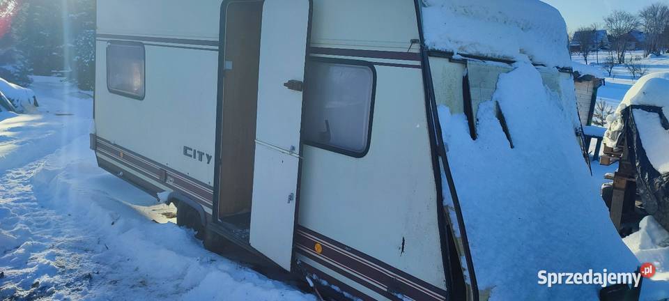 Przyczepa kempingowa na działkę do remontu sprzedam