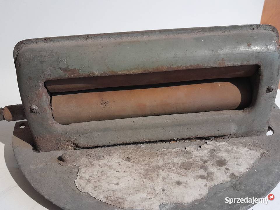 Stara wyżymaczka z pralki wirnikowej Frania Dąbrowa Górnicza