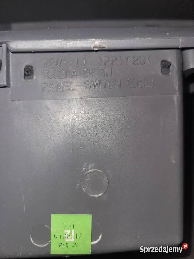 KIA CARENS II 2006R PANEL PRZEŁĄCZNIKÓW sprzedam