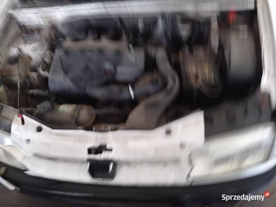 Peugeot Partner 19 2000 r dawca części Szklarka Myślniewska sprzedam