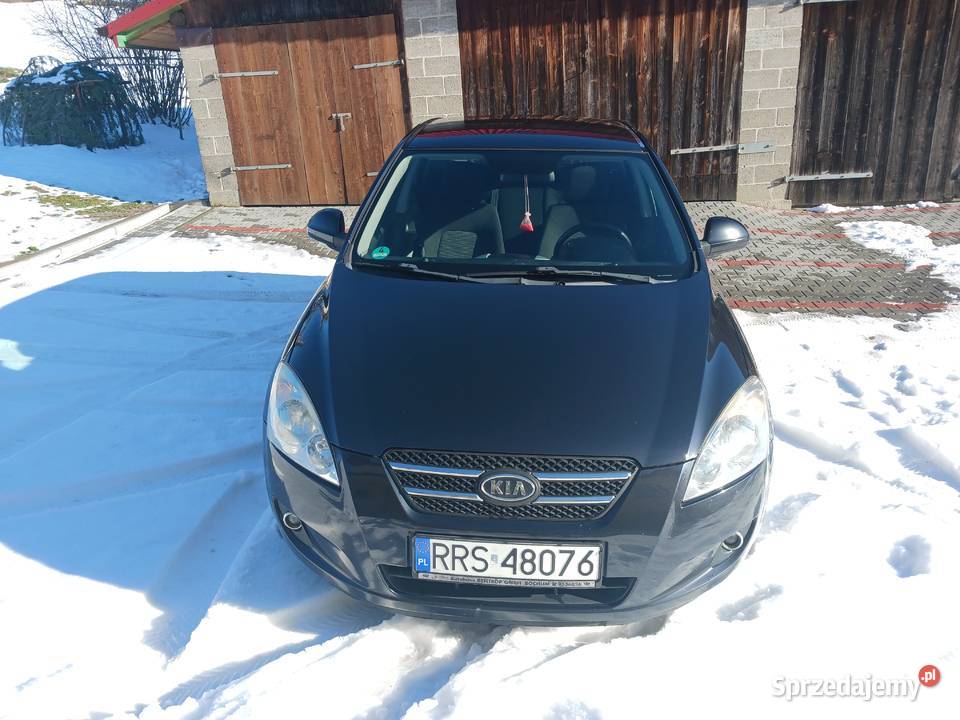 KIA CEED ZADBANA PEŁNYM SERWISIE ASR (kontrola trakcji) podkarpackie Wiśniowa