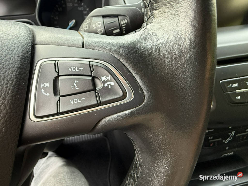 Ford Focus TIANIUM Bezwypadkowy bogato elektrycznie ustawiane fotele wielkopolskie Poznań