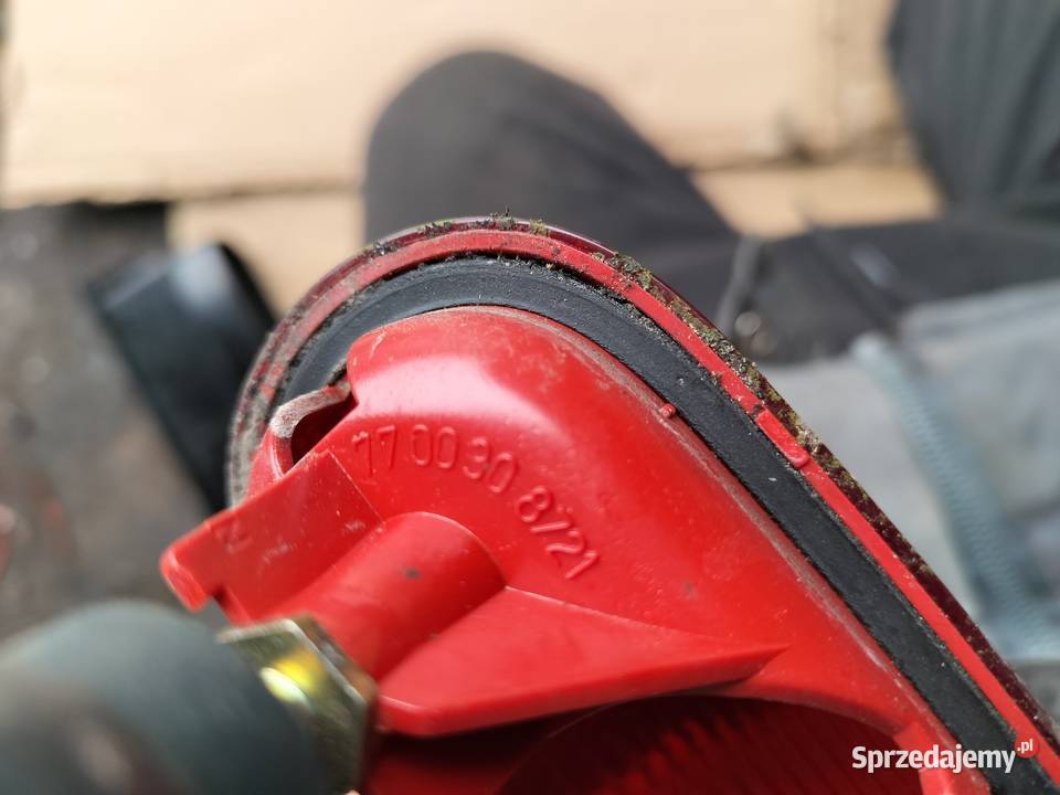 RENAULT KANGOO 1 TRZECIE ŚWIATŁO STOP osobowe sprzedam