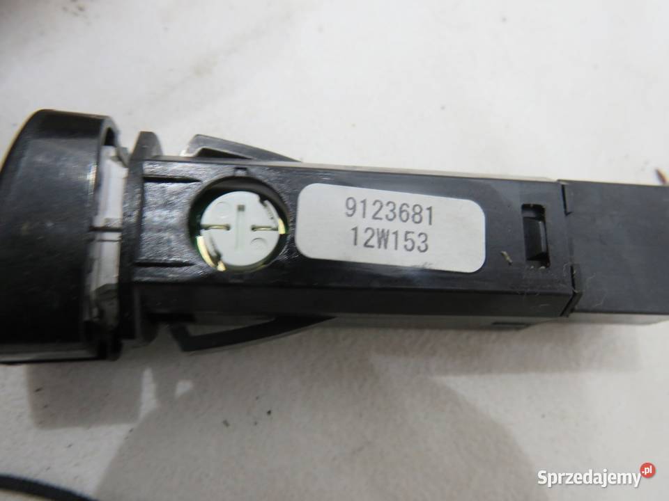 PRZYCISK ŚWIATEŁ AWARYJNYCH VOLVO S60 II V60