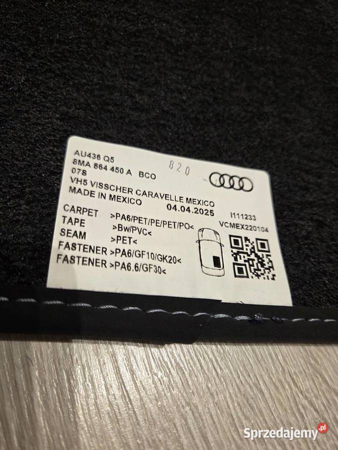 Komplet nowych dywaników welurowych Audi Q5 2025