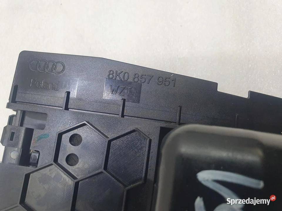 SCHOWEK POPIELNICZKA AUDI A5 20TFSI 8K0857951 Popielniczki