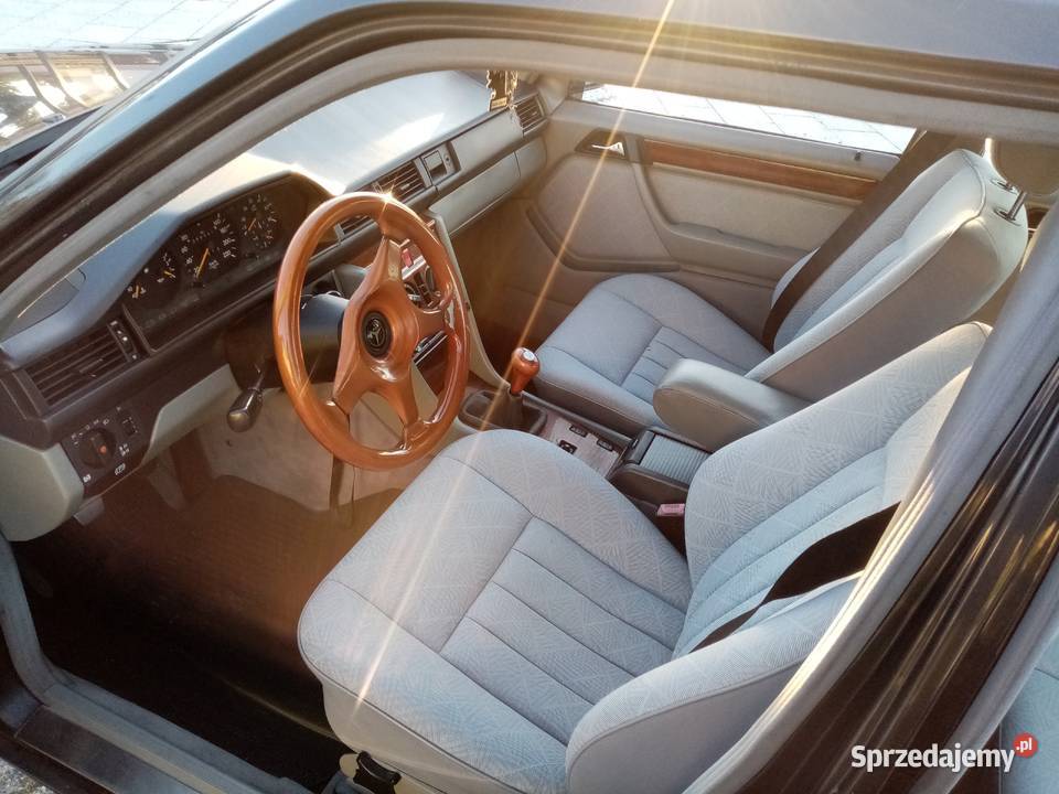 MercedesBenz W124 wąska listwa 25D Klimael4x małopolskie sprzedam