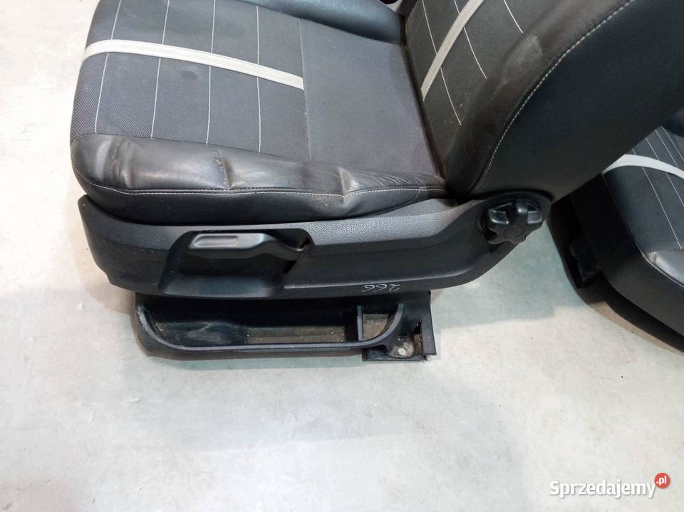 FOTELE KANAPA BOCZKI MK1 PÓŁSKÓRA Ford Kuga I