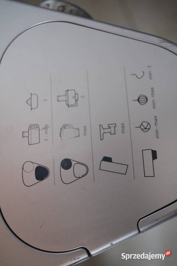 Srebrny robot kuchenny KENWOOD zestaw akcesoria Toruń