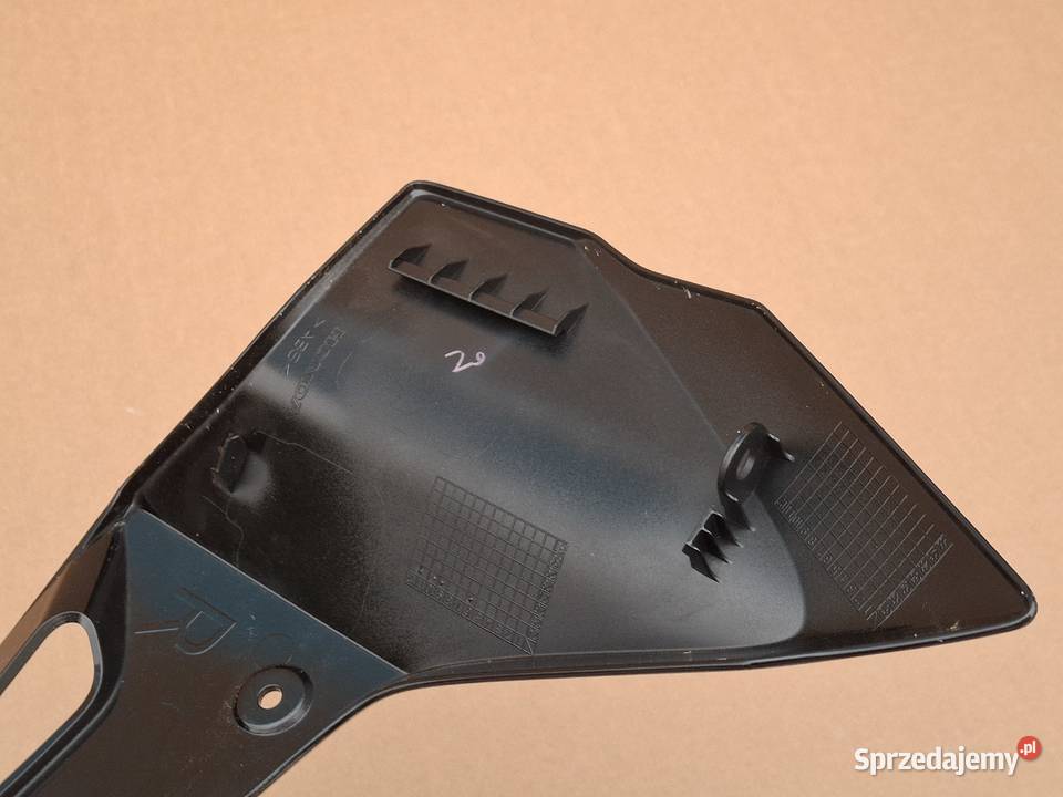 HONDA CB1000 HORNET SP 2025 BOCZEK PRAWY CZASZA Bieleń