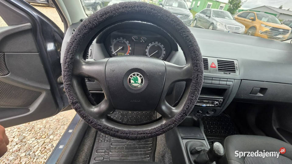 koda Fabia Klima nowe opony nowe ubezpieczenie I Lębork sprzedam