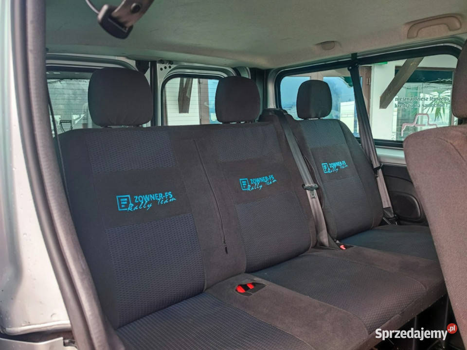 Opel Vivaro Krajowy serwisowany 9 osób Fra Vat Ustroń sprzedam