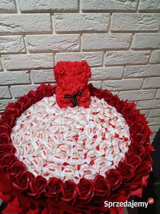 Giga bukiet z róż mydlanych i Rafaello Ratyń sprzedam