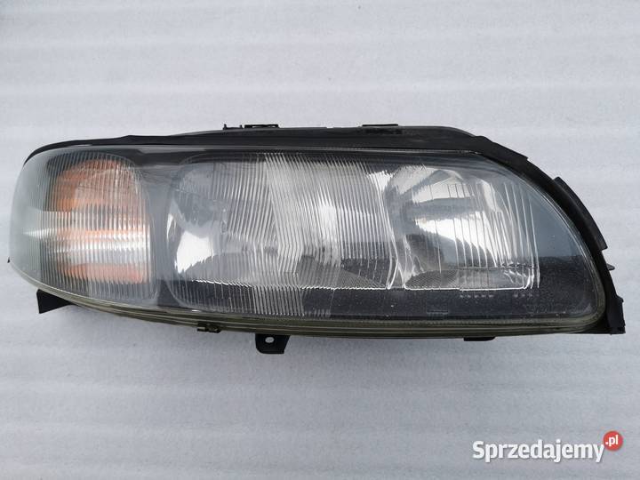Lampa Prawy Przód Przednia Prawa Volvo S60 V70 Wyszków