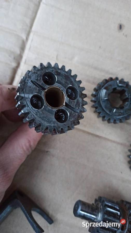 Wsk 175 skrzynia biegów silnik 060 wałek tryb Brzozów