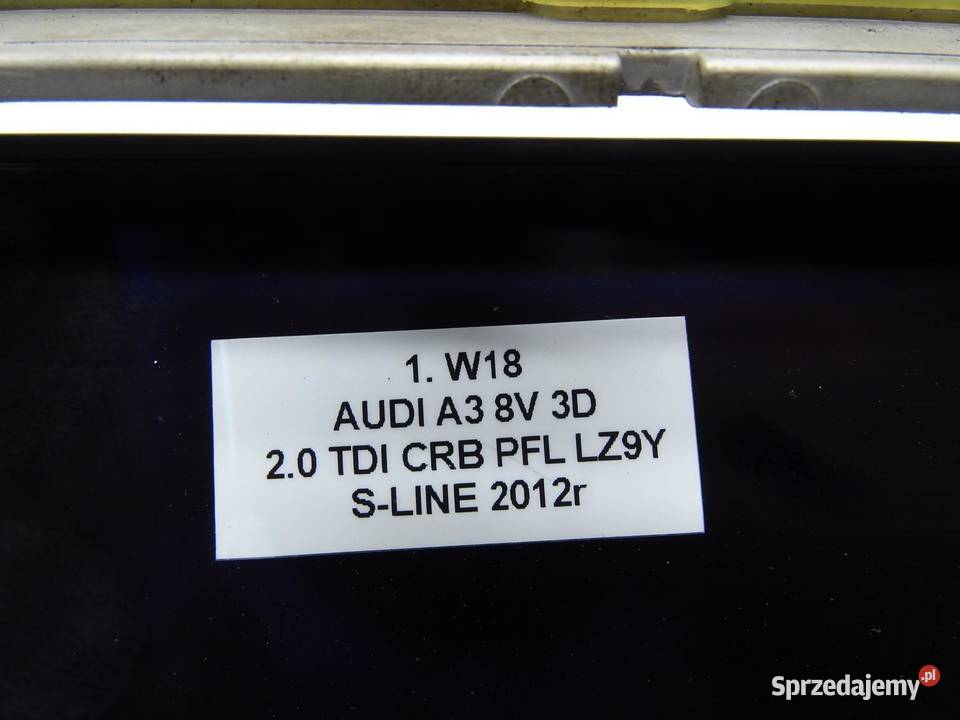 WYŚWIETLACZ EKRAN LCD NAVI NAWIGACJI 8V0857273F