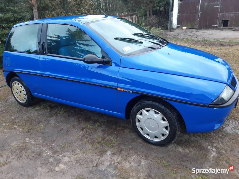 Lancia y 11 55 1998r stan bez większej rdzy podkarpackie sprzedam