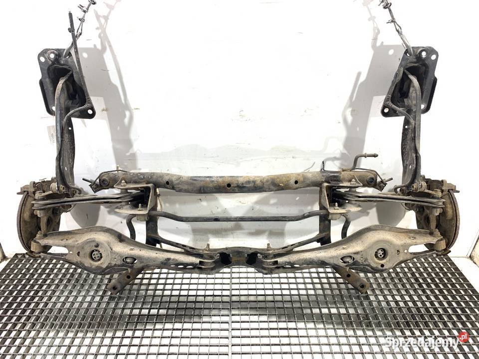 BELKA TYŁ VW GOLF VII Hatchback TYLNA osobowe