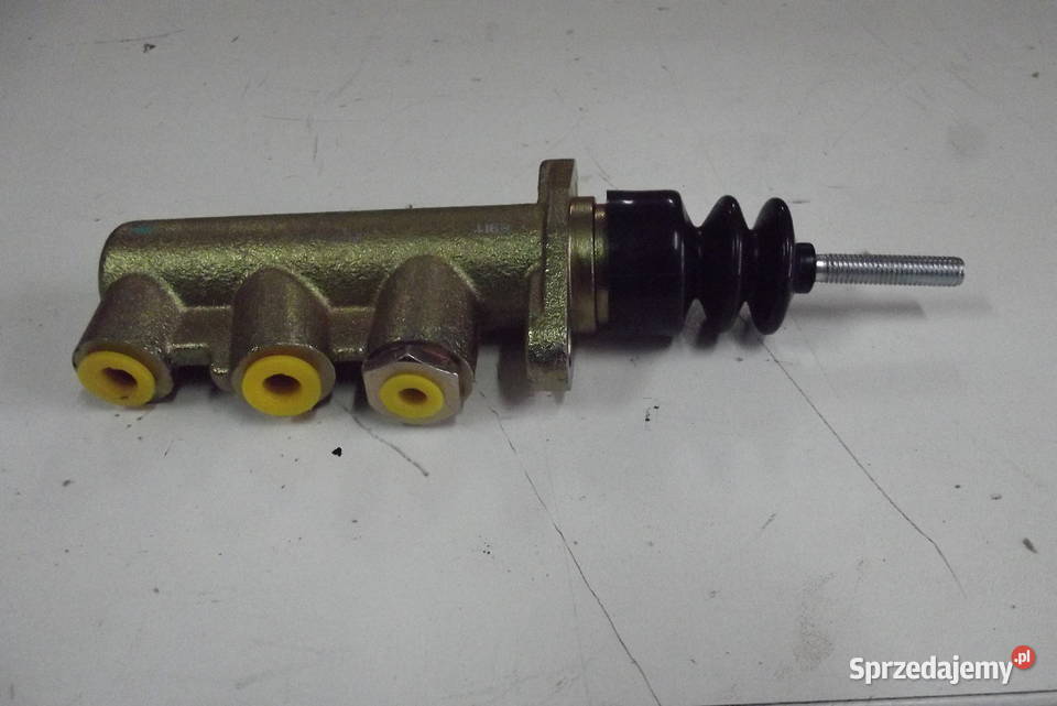 Pompa hamulcowa Massey Ferguson nieuszkodzony Parczew