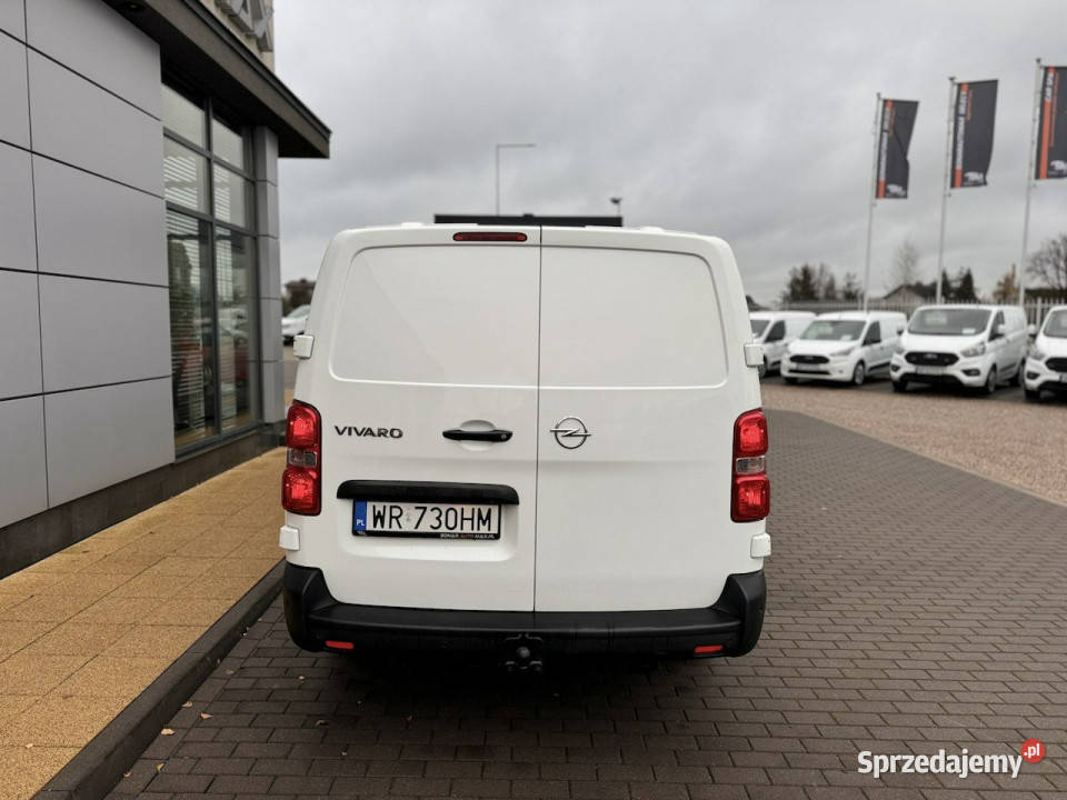Opel Vivaro 20Cdti 122LongNowe oponyVat1 furgon Radom sprzedam
