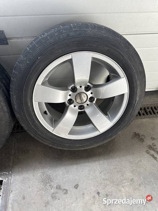 Alufelgi 17 z BMW E60 pasują idealnie do busa