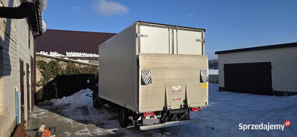 Kontener z windą Iveco Daily Płońsk