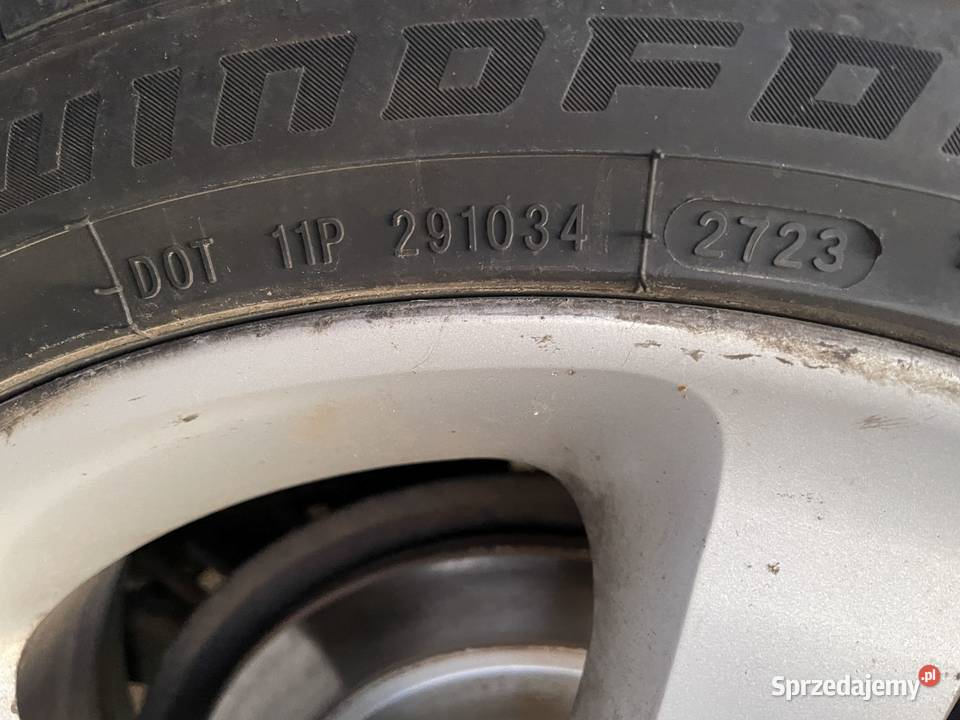 Subaru Legacy IV 20 BL 165 światła przeciwmgielne Czechowice-Dziedzice
