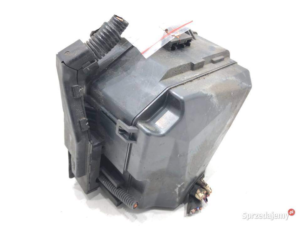 SKRZYNKA BEZPIECZNIKÓW HONDA CIVIC VIII