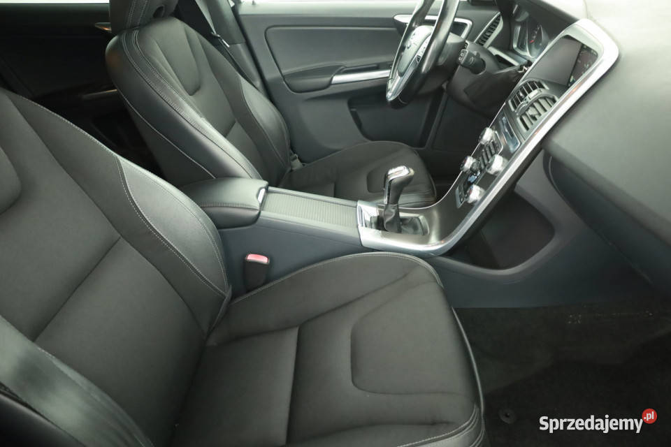 Volvo XC60 D4 światła do jazdy dziennej Piaseczno