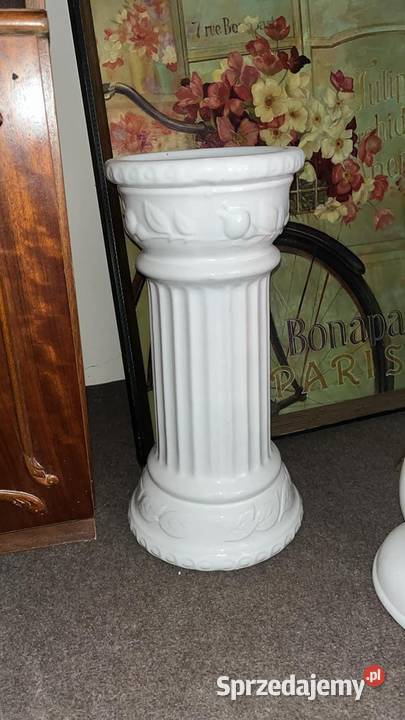Postument ceramiczny 2 białe i w kwiatki Gdańsk