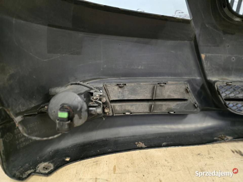 BMW 3 E90 08r zderzak przód