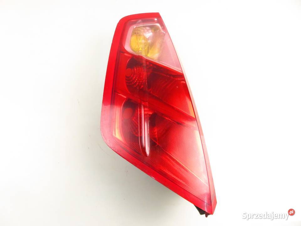 LAMPA LEWA TYLNA FIAT GRANDE PUNTO