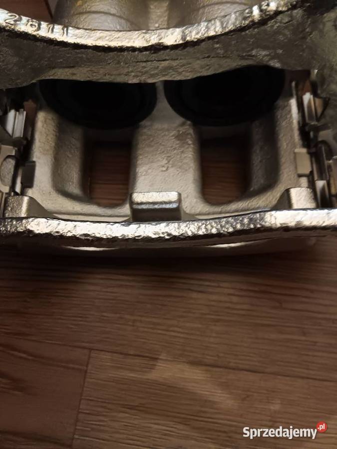 ZACISK HAMULCOWY PRZEDNI FORD EXPLORER 40 V 6 Kawnice