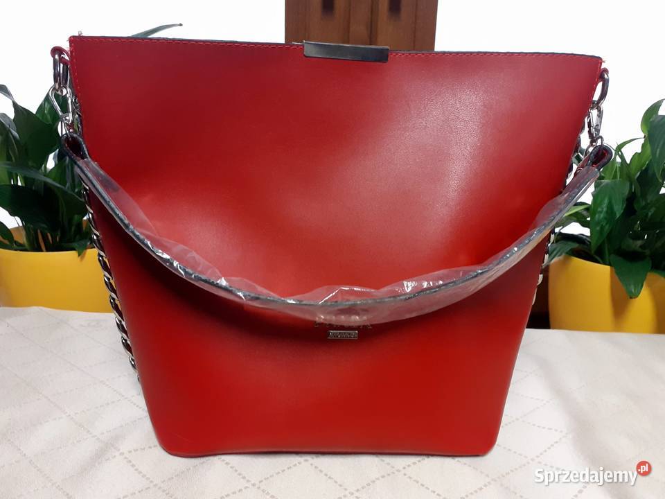 Torebka Prada czerwona piękna Na ramię  Kartuzy